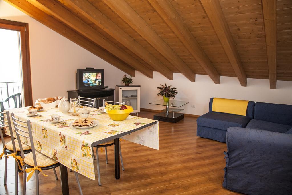 Apartamento Casa Sole Vercana Habitación foto
